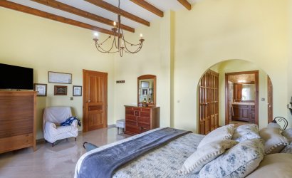 Herverkoop - Villa -
Torrevieja - Costa Blanca