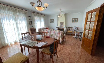 Reventa - Town House -
Formentera del Segura - Costa Blanca