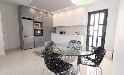 Resale - Apartment -
Pilar de la Horadada - Costa Blanca