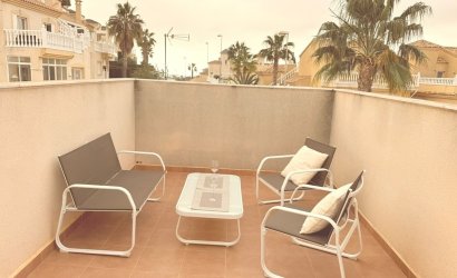 Resale - Villa -
Orihuela Costa - Costa Blanca