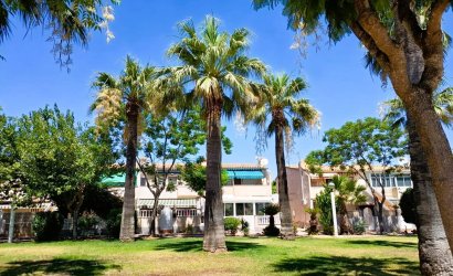 Resale - Bungalow -
Orihuela Costa - Costa Blanca