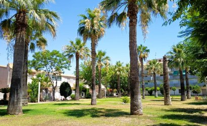 Resale - Bungalow -
Orihuela Costa - Costa Blanca