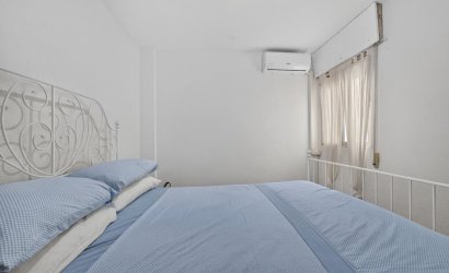 Revente - Apartment -
Torrevieja - Playa del Cura