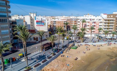 Revente - Apartment -
Torrevieja - Playa del Cura