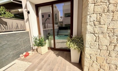 Herverkoop - Town House -
Ciudad Quesada - Costa Blanca