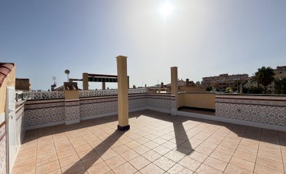 Herverkoop - Town House -
Torrevieja - Miramar - Torre Del Moro