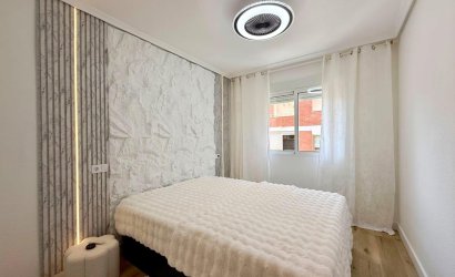 Revente - Apartment -
Torrevieja - Playa del Cura