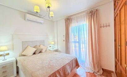 Herverkoop - Town House -
Orihuela Costa - Las Filipinas