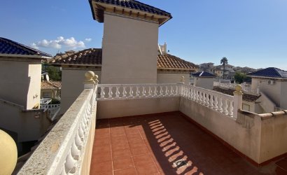 Herverkoop - Villa -
La Zenia - Costa Blanca