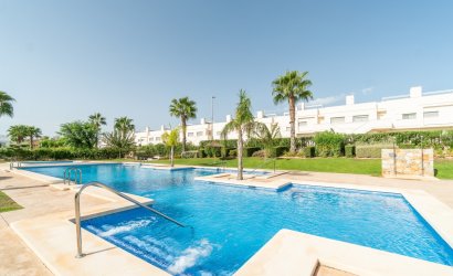 Herverkoop - Bungalow -
Vistabella Golf Entre Naranjos - Inland