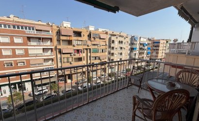 Revente - Apartment -
Torrevieja - Acequion