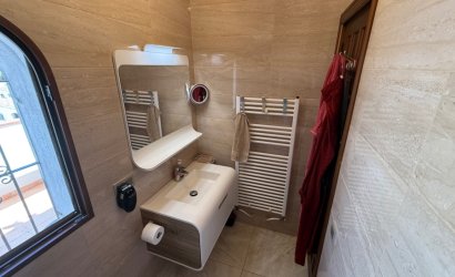 Herverkoop - Villa -
Orihuela - Inland