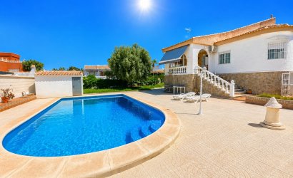 Herverkoop - Villa -
Torrevieja - Costa Blanca