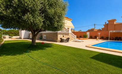Herverkoop - Villa -
Torrevieja - Costa Blanca