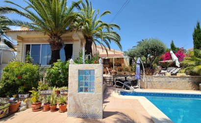 Herverkoop - Villa -
Ciudad Quesada - Costa Blanca