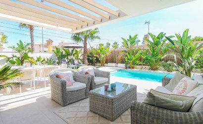 Reventa - Villa -
Orihuela Costa - Costa Blanca