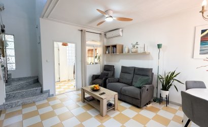Herverkoop - Villa -
Torrevieja - Costa Blanca
