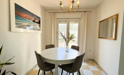 Herverkoop - Villa -
Torrevieja - Costa Blanca