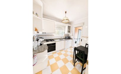 Herverkoop - Villa -
Torrevieja - Costa Blanca