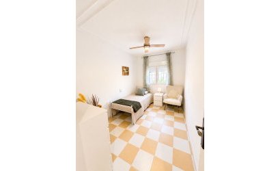 Herverkoop - Villa -
Torrevieja - Costa Blanca