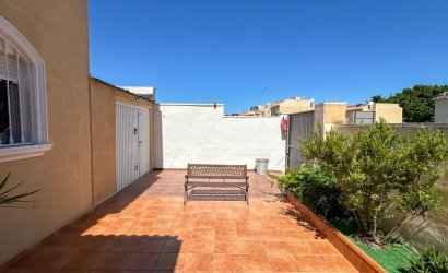 Herverkoop - Villa -
Torrevieja - Costa Blanca