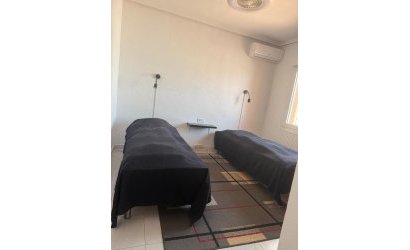 Herverkoop - Villa -
Ciudad Quesada - Costa Blanca