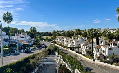 Revente - Villa -
Villamartin - Costa Blanca