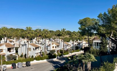 Revente - Villa -
Villamartin - Costa Blanca
