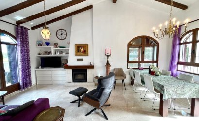 Revente - Villa -
Villamartin - Costa Blanca