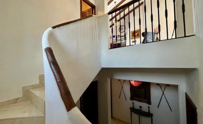 Revente - Villa -
Villamartin - Costa Blanca