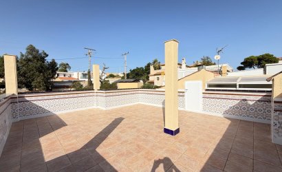 Herverkoop - Town House -
Torrevieja - Miramar - Torre Del Moro