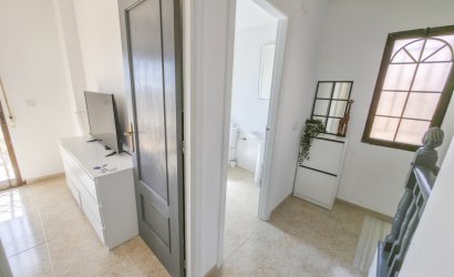Reventa - Villa -
Villamartin - Costa Blanca