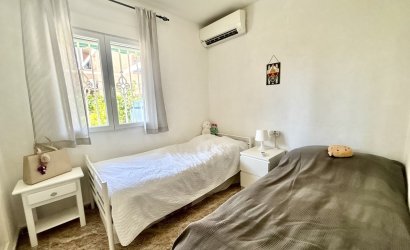 Herverkoop - Apartment -
La Zenia - Costa Blanca