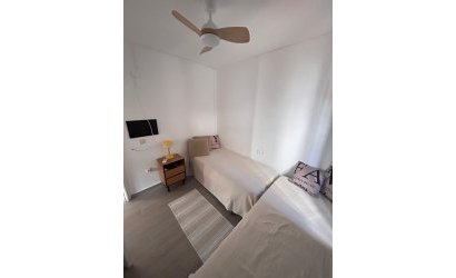 Herverkoop - Bungalow -
Torrevieja - Torre La Mata