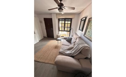 Herverkoop - Bungalow -
Torrevieja - Torre La Mata