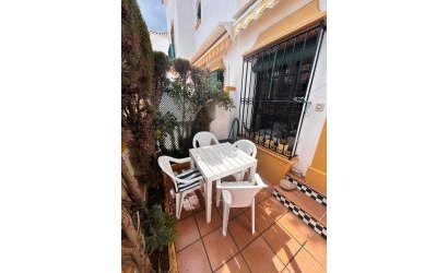 Herverkoop - Bungalow -
Torrevieja - Torre La Mata