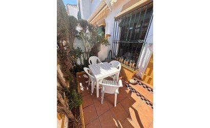 Herverkoop - Bungalow -
Torrevieja - Torre La Mata