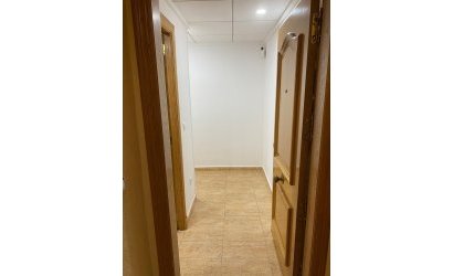 Resale - Apartment -
Torrevieja - Estacion De Autobuses