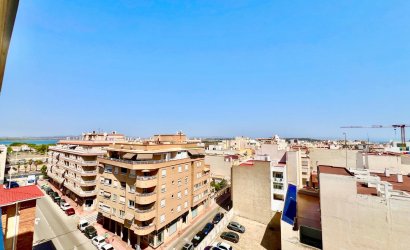 Herverkoop - Apartment -
Torrevieja - La Mata