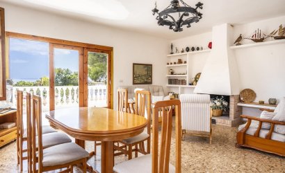 Herverkoop - Villa -
Isla Plana