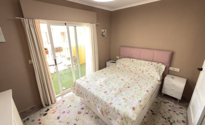 Revente - Town House -
La Zenia - Costa Blanca