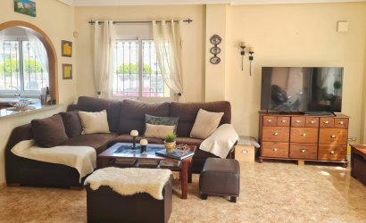 Revente - Villa -
Villamartin - Costa Blanca