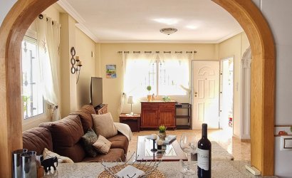 Revente - Villa -
Villamartin - Costa Blanca