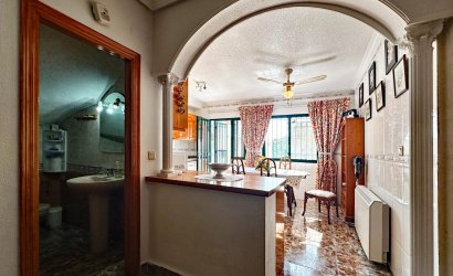 Revente - Villa -
Orihuela Costa - Costa Blanca