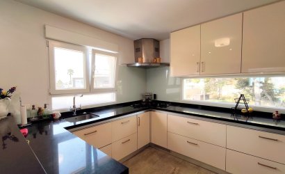 Herverkoop - Villa -
Ciudad Quesada - Costa Blanca