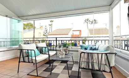 Resale - Villa -
Orihuela Costa - Costa Blanca