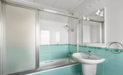 Resale - Villa -
Orihuela Costa - Costa Blanca