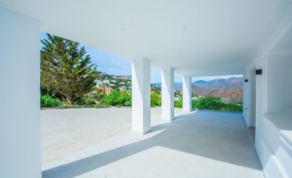 Herverkoop - Villa -
La Mairena - Inland
