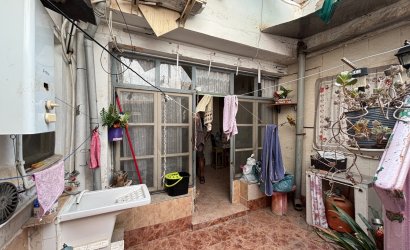 Herverkoop - Town House -
Guardamar del Segura - Costa Blanca
