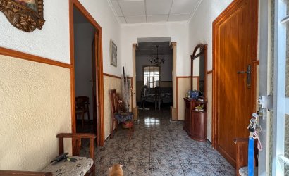 Herverkoop - Town House -
Guardamar del Segura - Costa Blanca